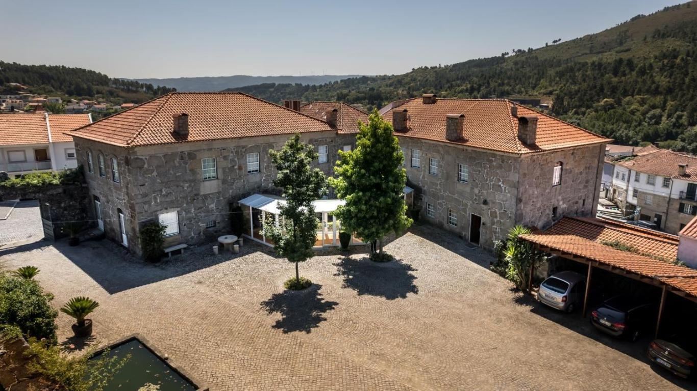 Отель Quinta Do Terreiro - Turismo De Habitacao Ламегу Экстерьер фото