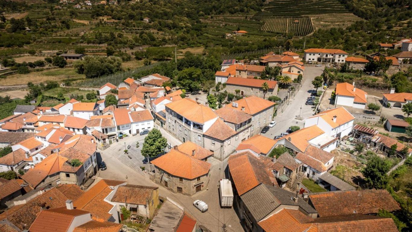 Отель Quinta Do Terreiro - Turismo De Habitacao Ламегу Экстерьер фото